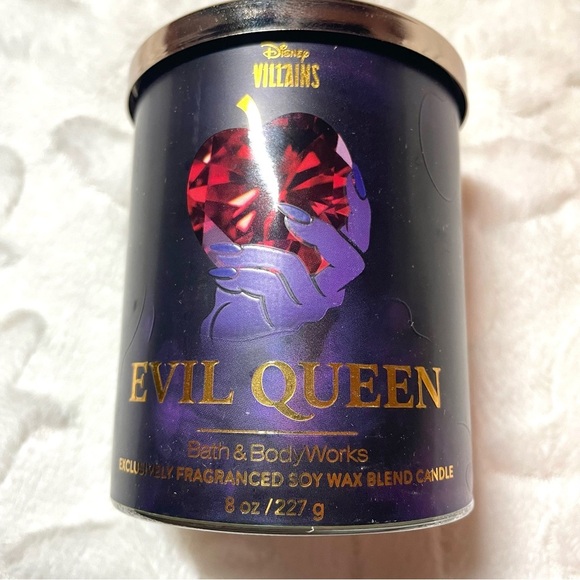 🍎 NWT Disney Villains Evil Queen Candle Bath & Body Works 8oz Single Wick - Picture 7 of 8